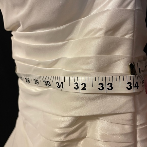 Mori Lee by Madeline Gardner Pleated Bodice Ruched Ball Gown Wedding Dress Sz 16 - Picture 6 of 15